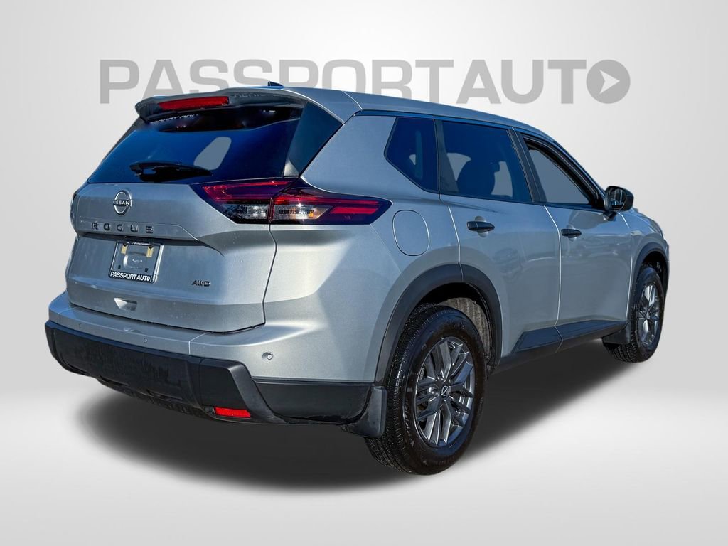 Certified 2025 Nissan Rogue S image 5