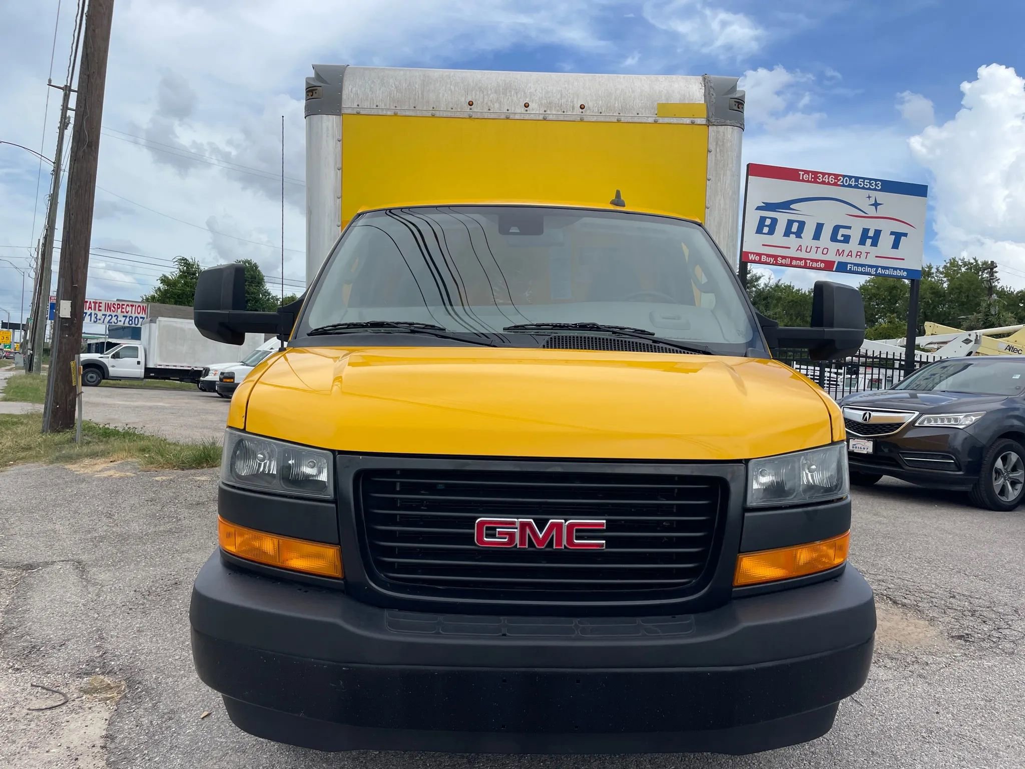 Used 2021 GMC Savana 3500 Extended w/ Power Convenience Package image 2