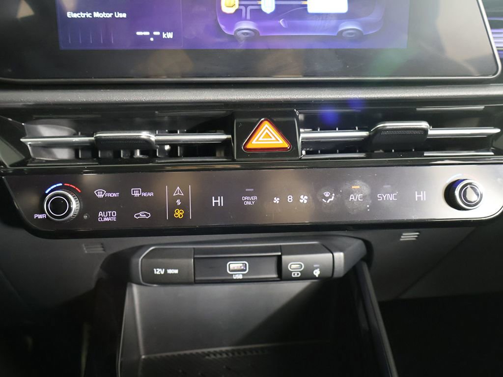 Used 2023 Kia Niro EX Touring image 52