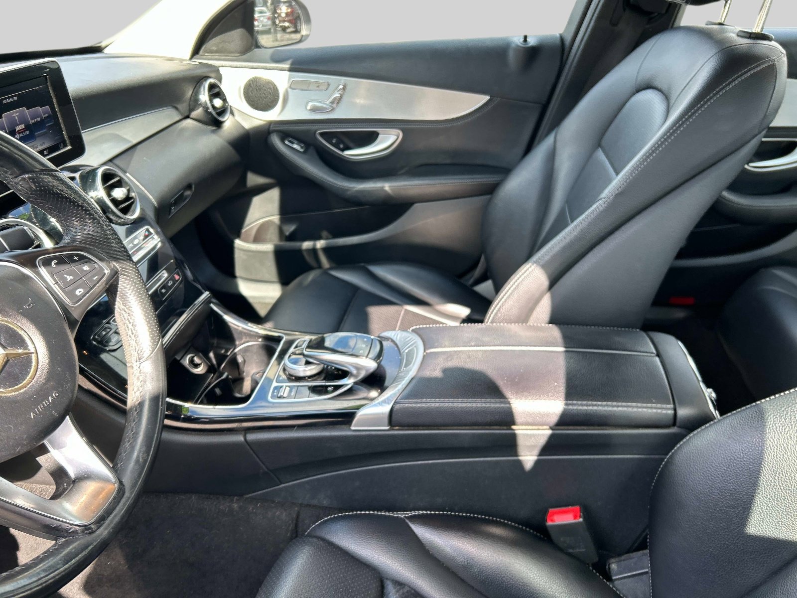 Used 2015 Mercedes-Benz C 300 4MATIC Sedan image 20