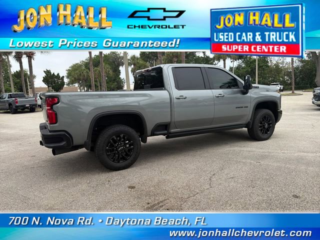 Used 2025 Chevrolet Silverado 2500 LTZ w/ LTZ Plus Package AWD/4WD image 12