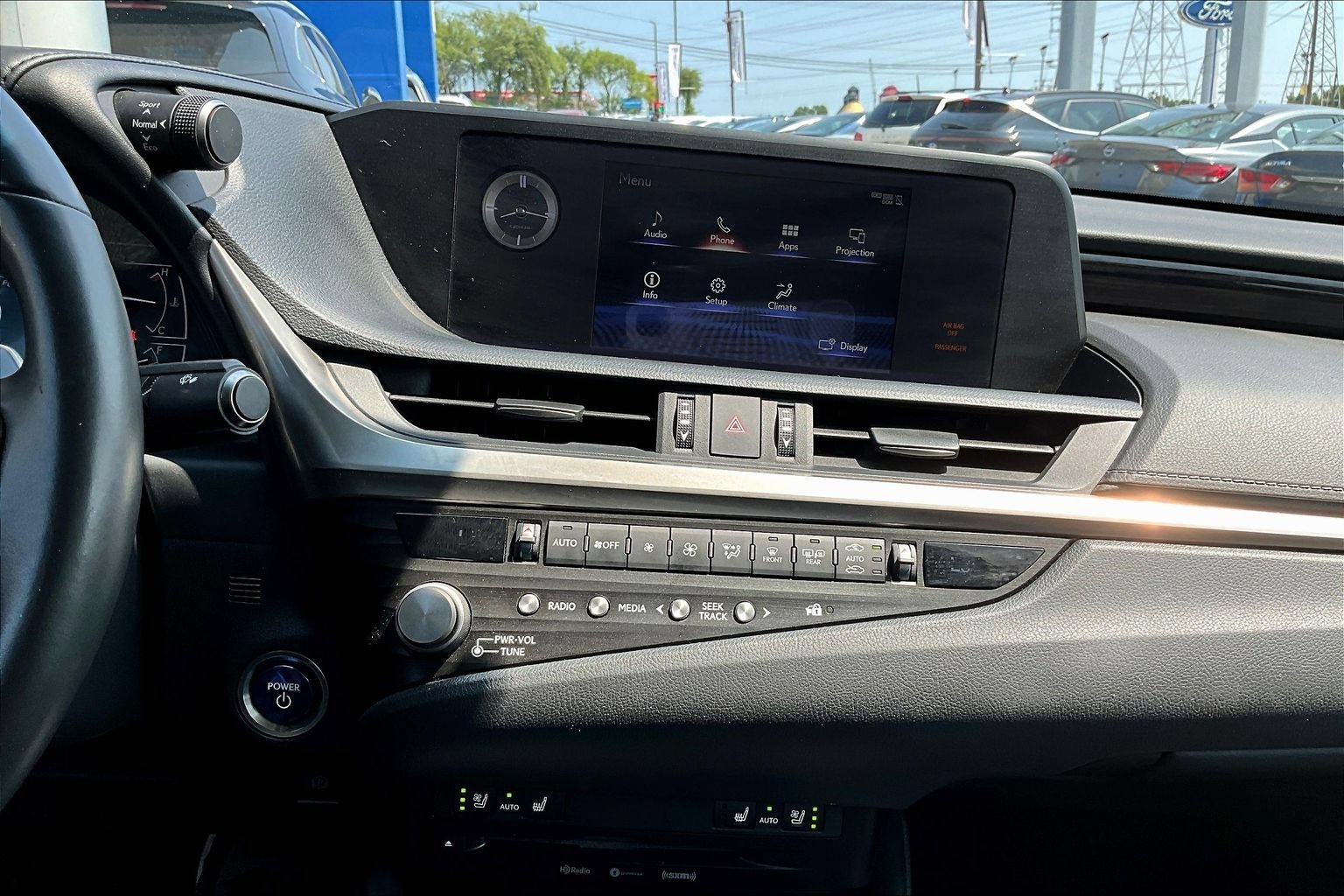 Used 2021 Lexus ES 300h w/ Premium Package FWD image 14