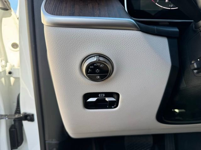 Used 2026 Mercedes-Benz GLC 300 4MATIC image 23