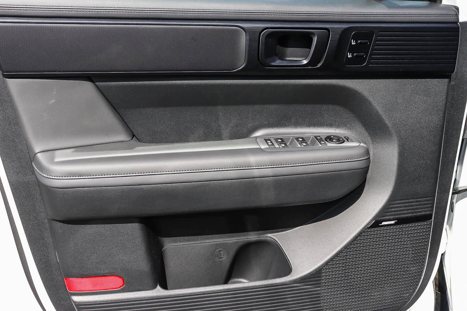 New 2026 Hyundai Santa Fe Calligraphy AWD/4WD image 28
