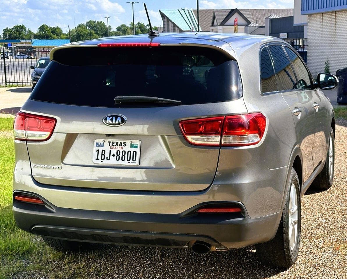 Used 2018 Kia Sorento L FWD image 10