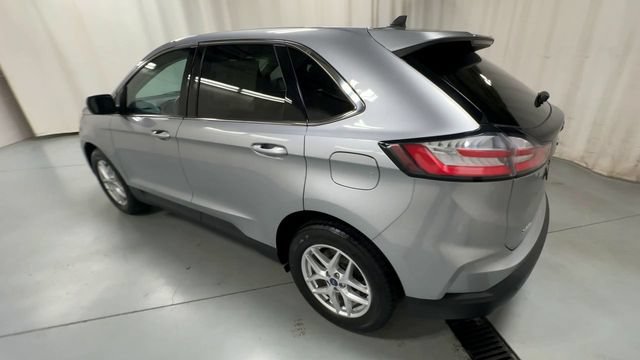 Used 2022 Ford Edge SEL AWD/4WD image 6