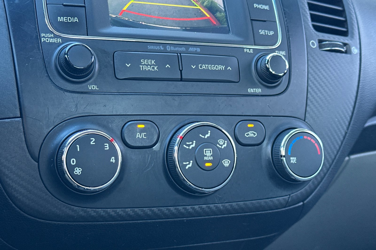 Used 2014 Kia Forte EX image 17