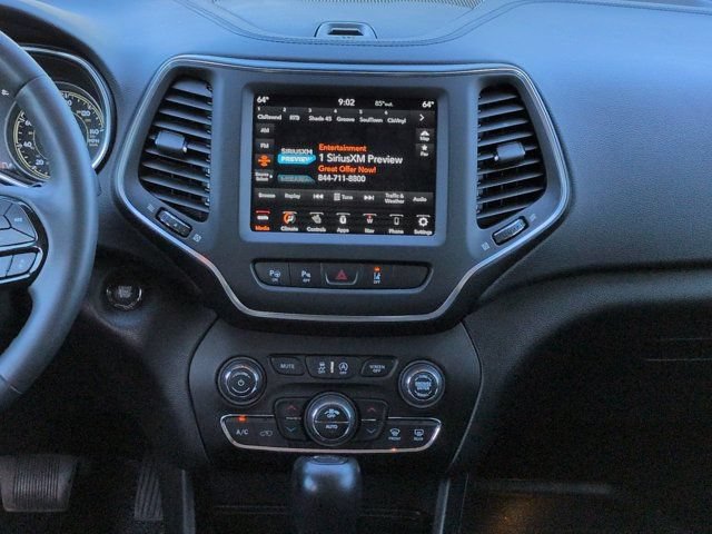 Used 2023 Jeep Cherokee Altitude Lux AWD/4WD image 17