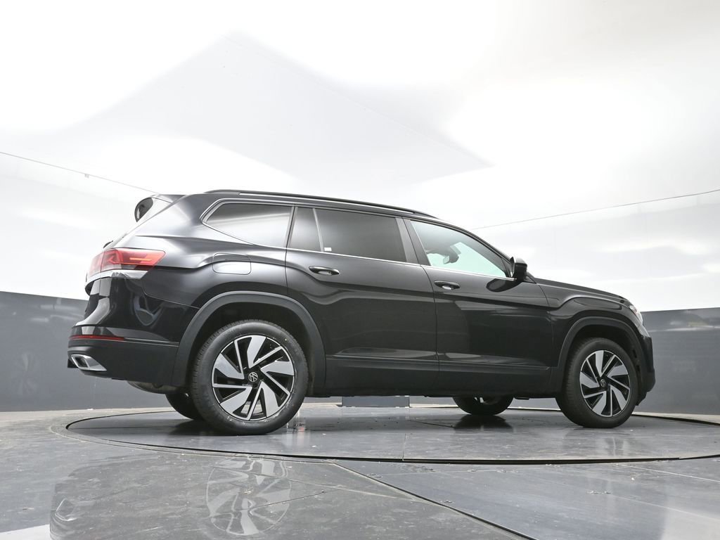 Used 2024 Volkswagen Atlas SE image 46