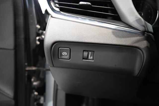 Used 2023 Buick Enclave Essence w/ Experience Buick Package FWD image 26