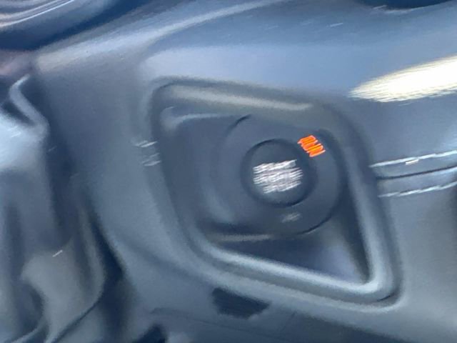 Used 2024 Jeep Wrangler Unlimited Sahara image 31