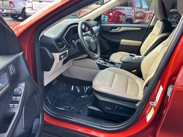 Used 2020 Ford Escape SEL AWD/4WD image 28