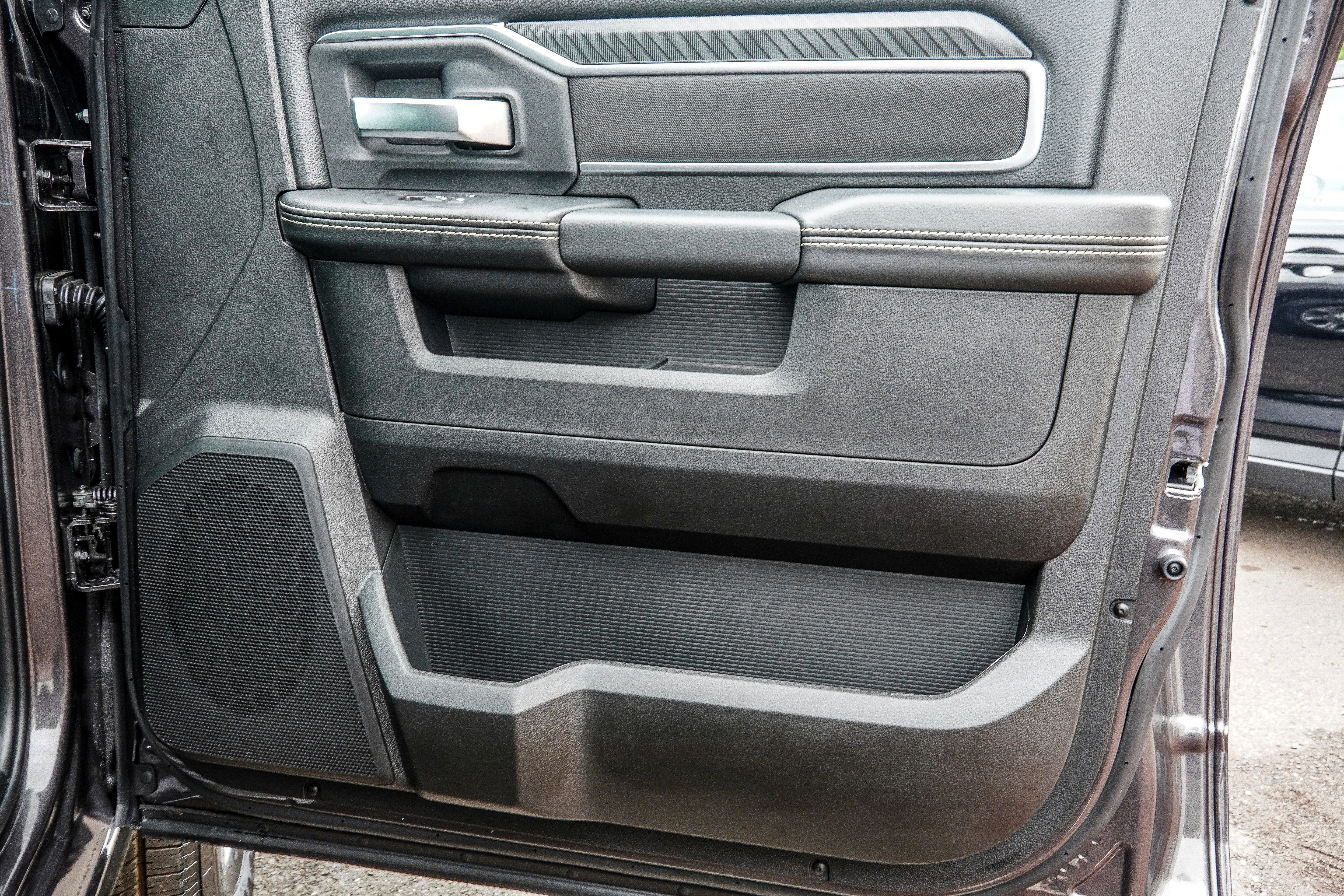 Used 2025 RAM 2500 Big Horn image 29