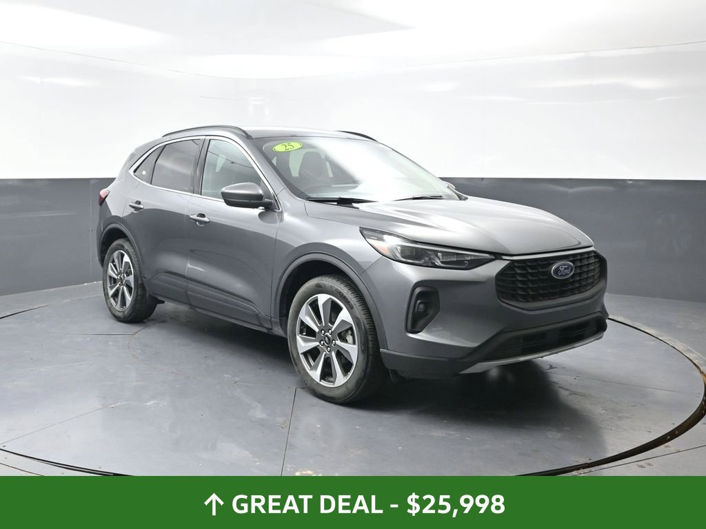 Used 2025 Ford Escape Platinum AWD/4WD image 5