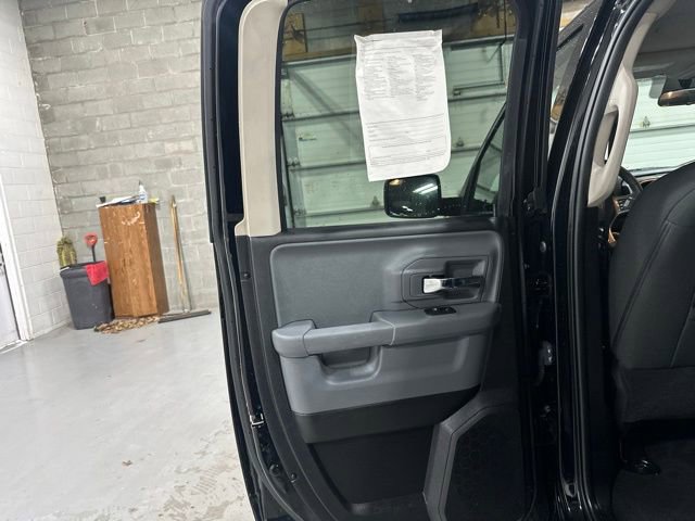 Used 2024 RAM 1500 Classic SLT image 13