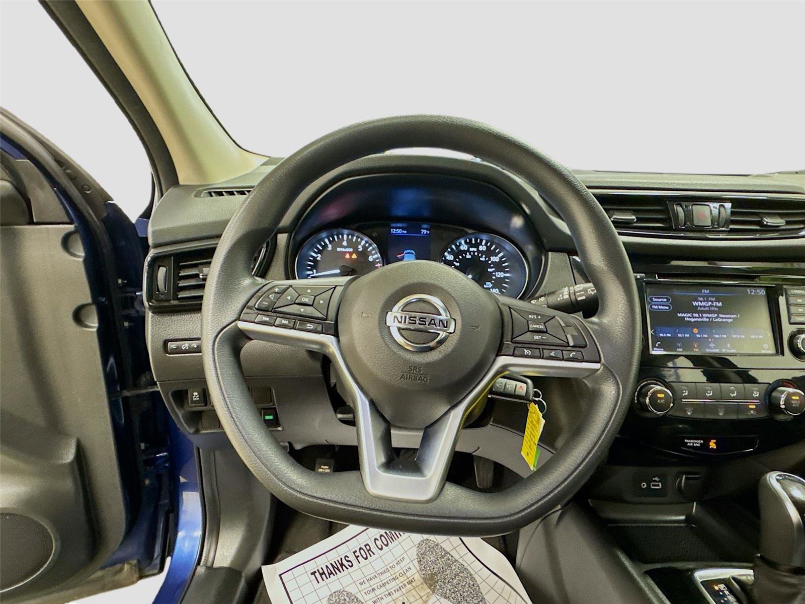 Used 2021 Nissan Rogue Sport S image 11