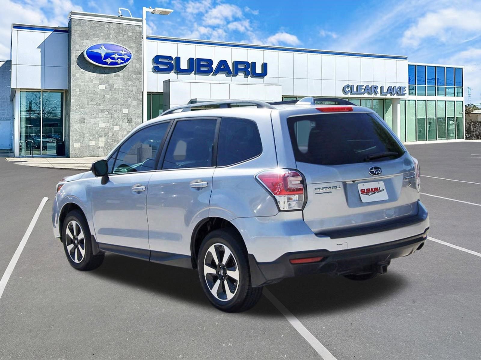 Used 2018 Subaru Forester 2.5i w/ Alloy Wheel Package image 4