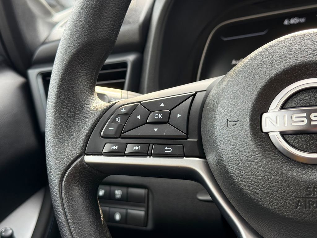 Used 2023 Nissan Leaf S image 21