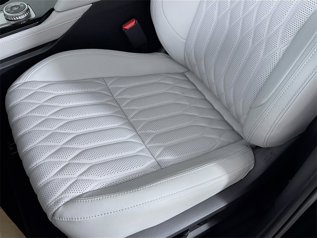 New 2025 Mitsubishi Outlander AWD image 20