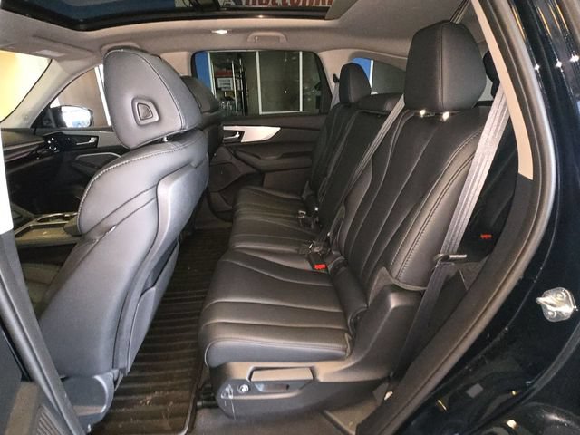 Certified 2025 Acura MDX FWD image 23