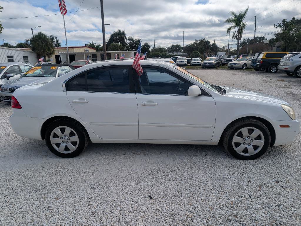 Used 2008 Kia Optima LX image 4