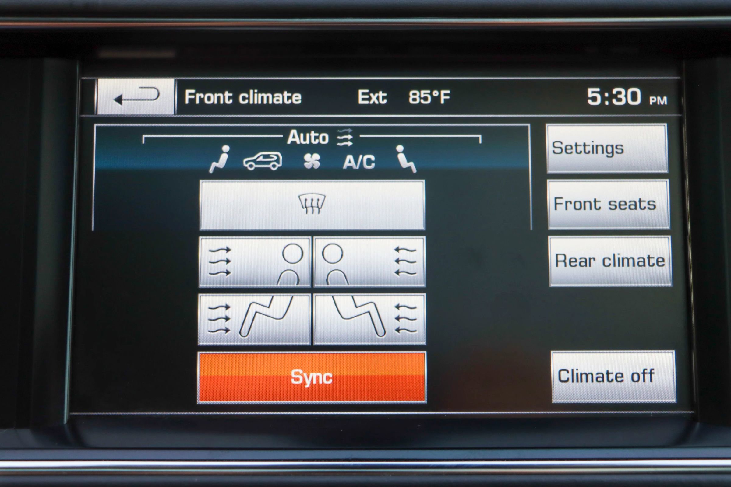 Used 2016 Land Rover Range Rover Supercharged image 37