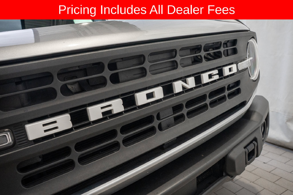 Used 2022 Ford Bronco Black Diamond AWD/4WD image 3