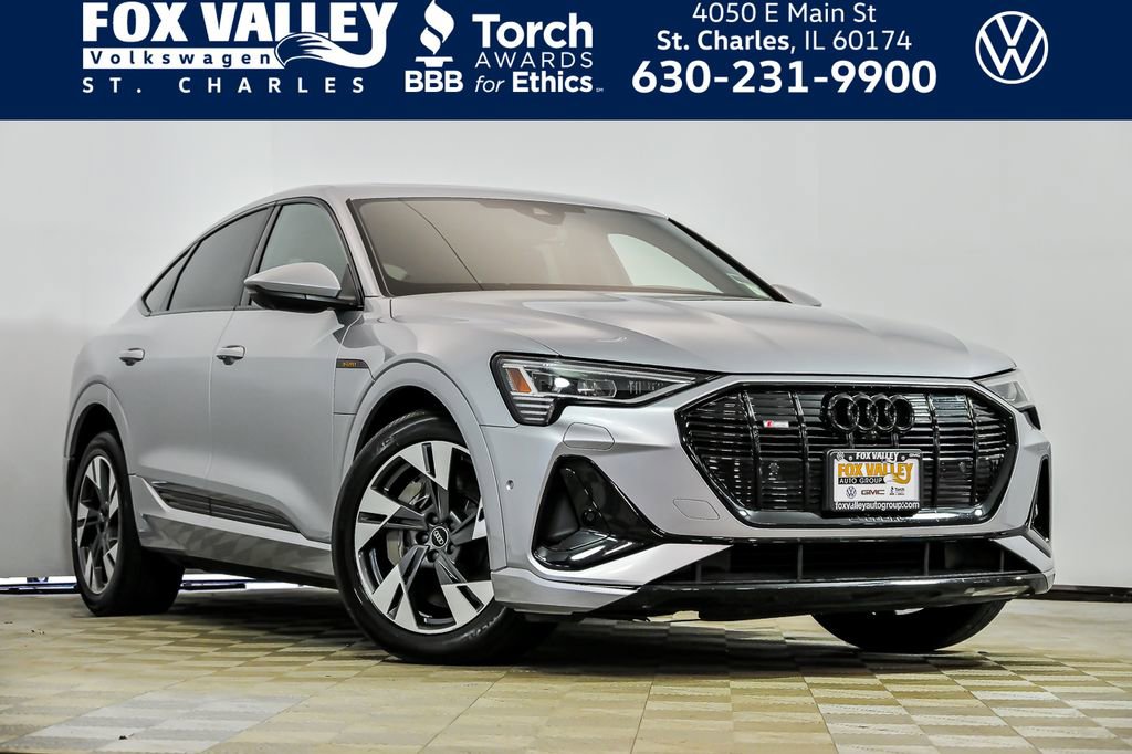Used 2023 Audi e-tron Premium w/ Convenience Plus Package