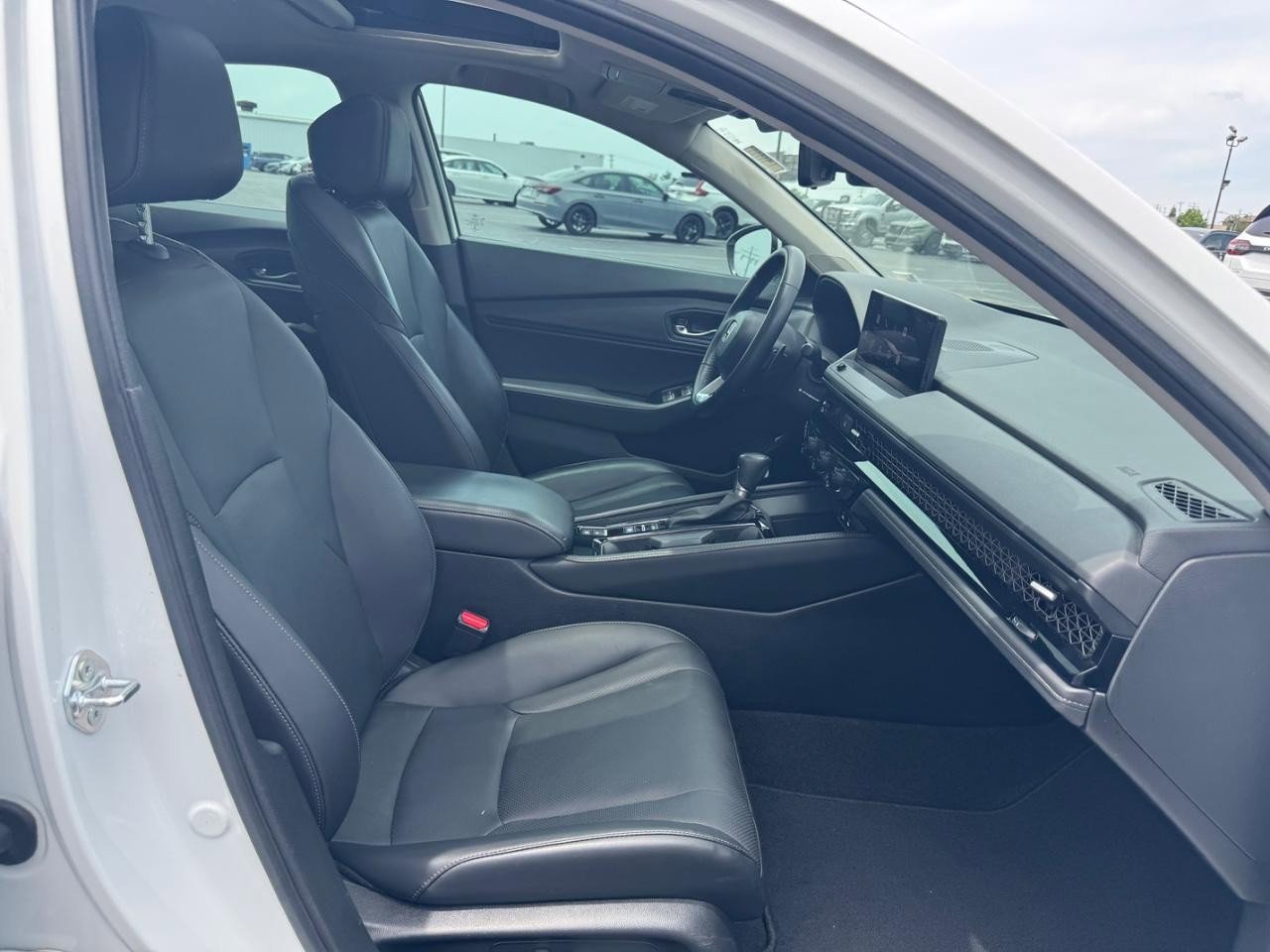 Used 2023 Honda Accord Touring image 18