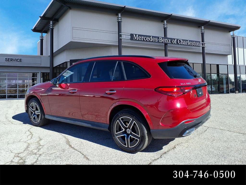 Used 2026 Mercedes-Benz GLC 300 4MATIC image 5