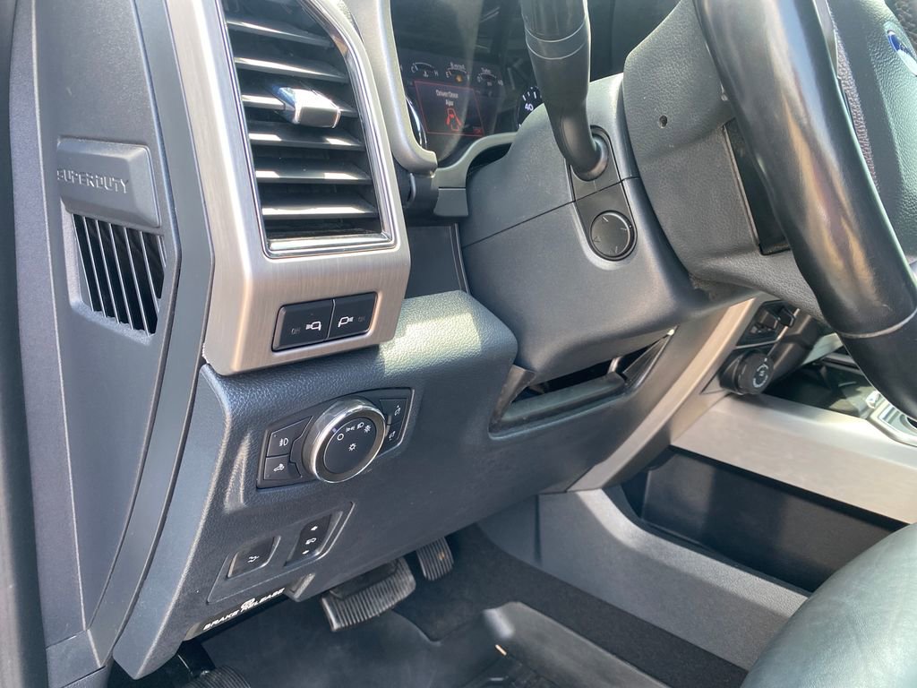 Used 2022 Ford F450 Platinum w/ FX4 Off-Road Package AWD/4WD image 15
