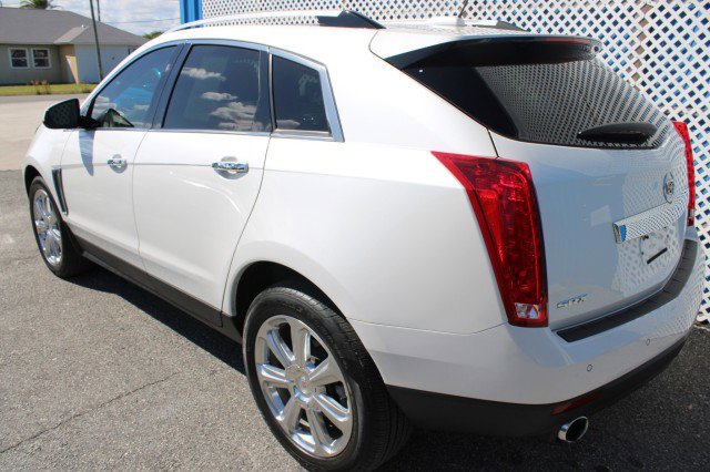 Used 2015 Cadillac SRX Premium w/ Driver Assist Package image 6