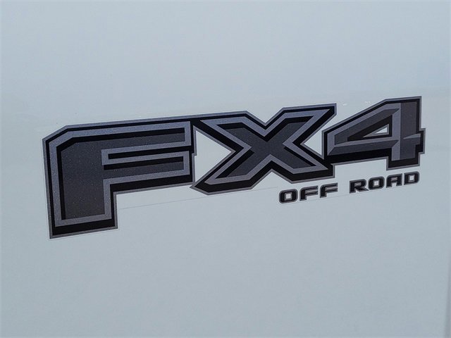 Used 2025 Ford F250 Lariat w/ Lariat Ultimate Package image 9