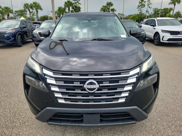 Certified 2024 Nissan Rogue SV AWD/4WD image 7
