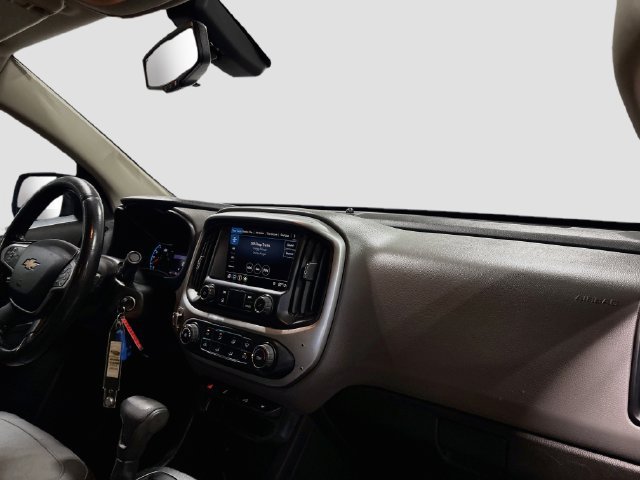 Used 2020 Chevrolet Colorado LT AWD/4WD image 23
