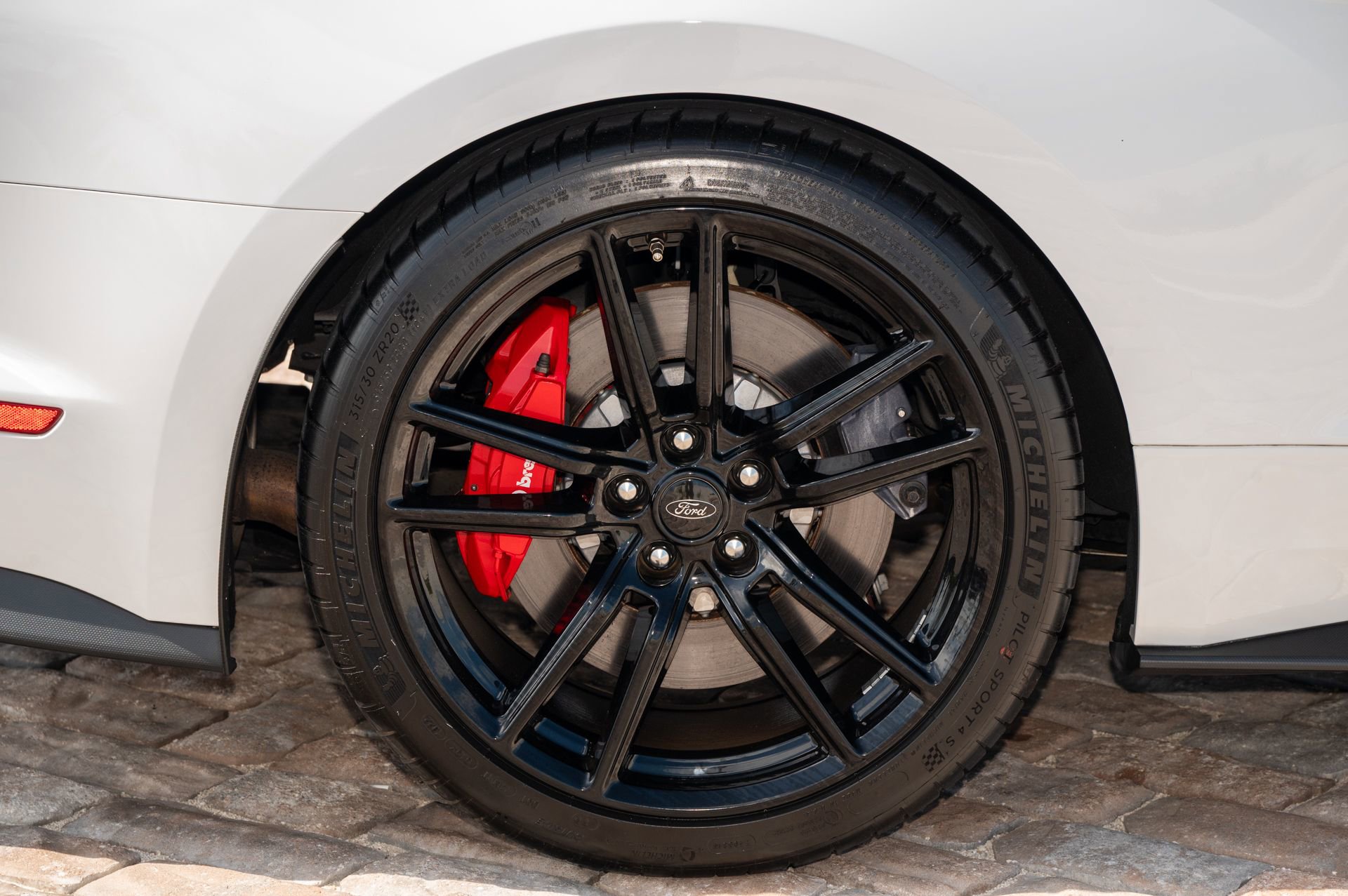 Used 2022 Ford Mustang Shelby GT500 w/ Technology Package image 37