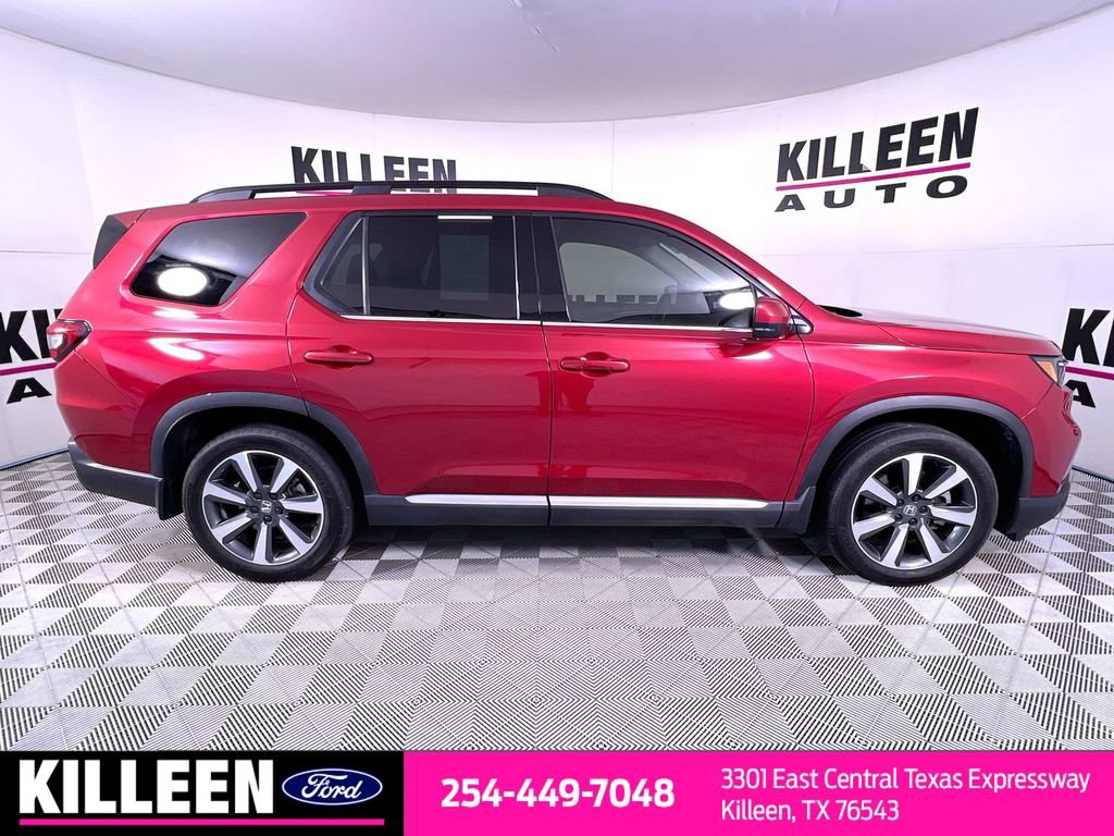 Used 2024 Honda Pilot Touring image 9
