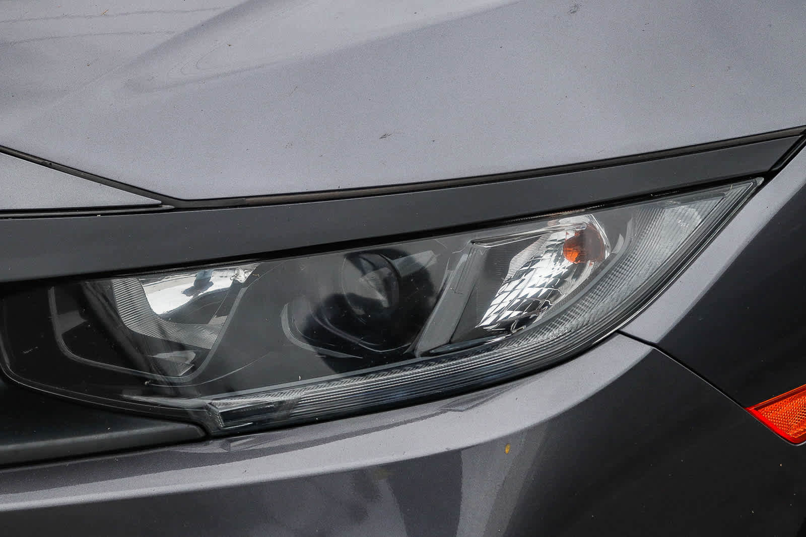 Used 2019 Honda Civic EX-L image 2