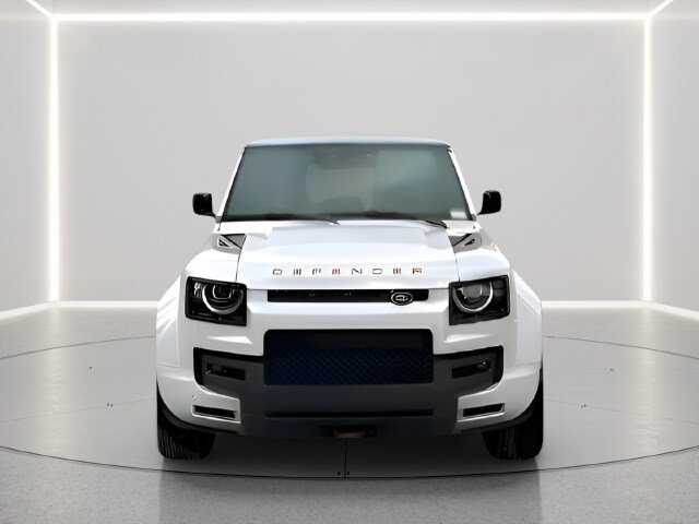 New 2026 Land Rover Defender 110 OCTA AWD/4WD image 58