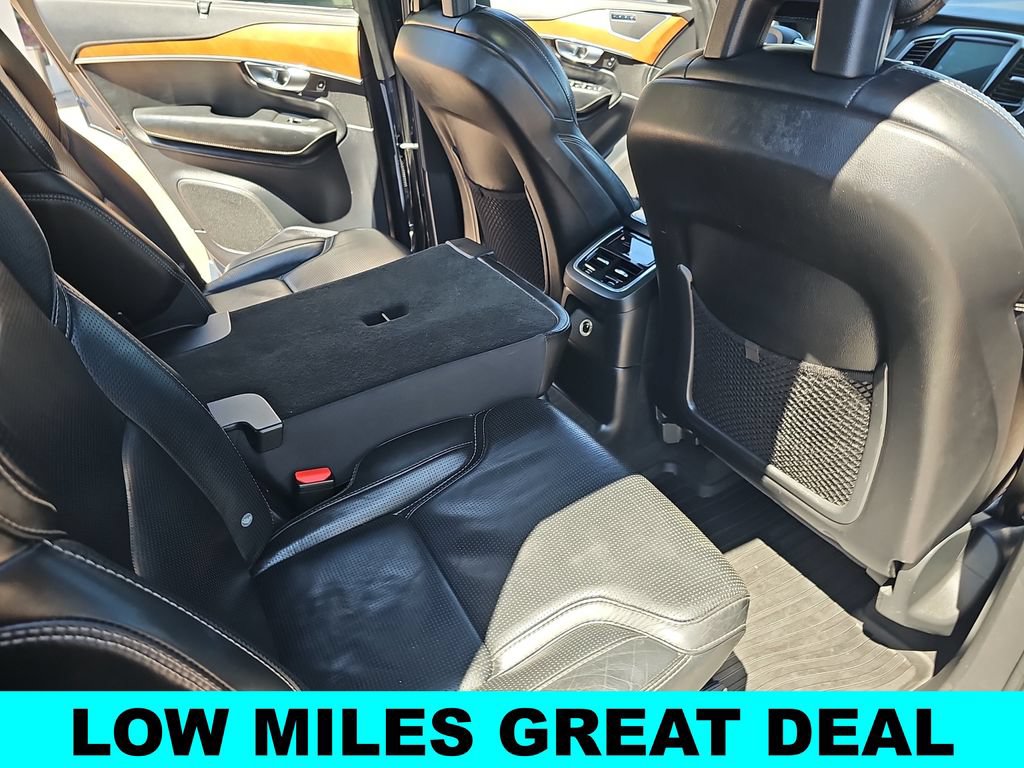 Used 2018 Volvo XC90 T8 Inscription w/ Convenience Package AWD/4WD image 11