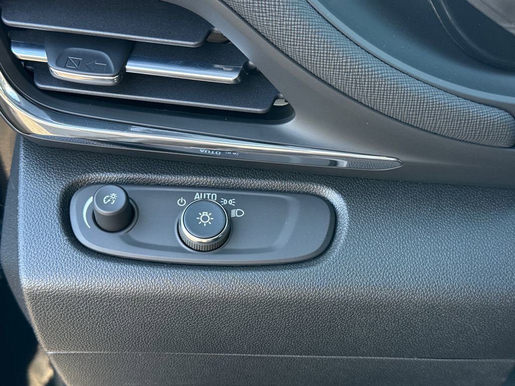 New 2026 Buick Envista Preferred FWD image 18