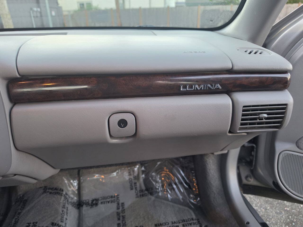 Used 1996 Chevrolet Lumina LS FWD image 30