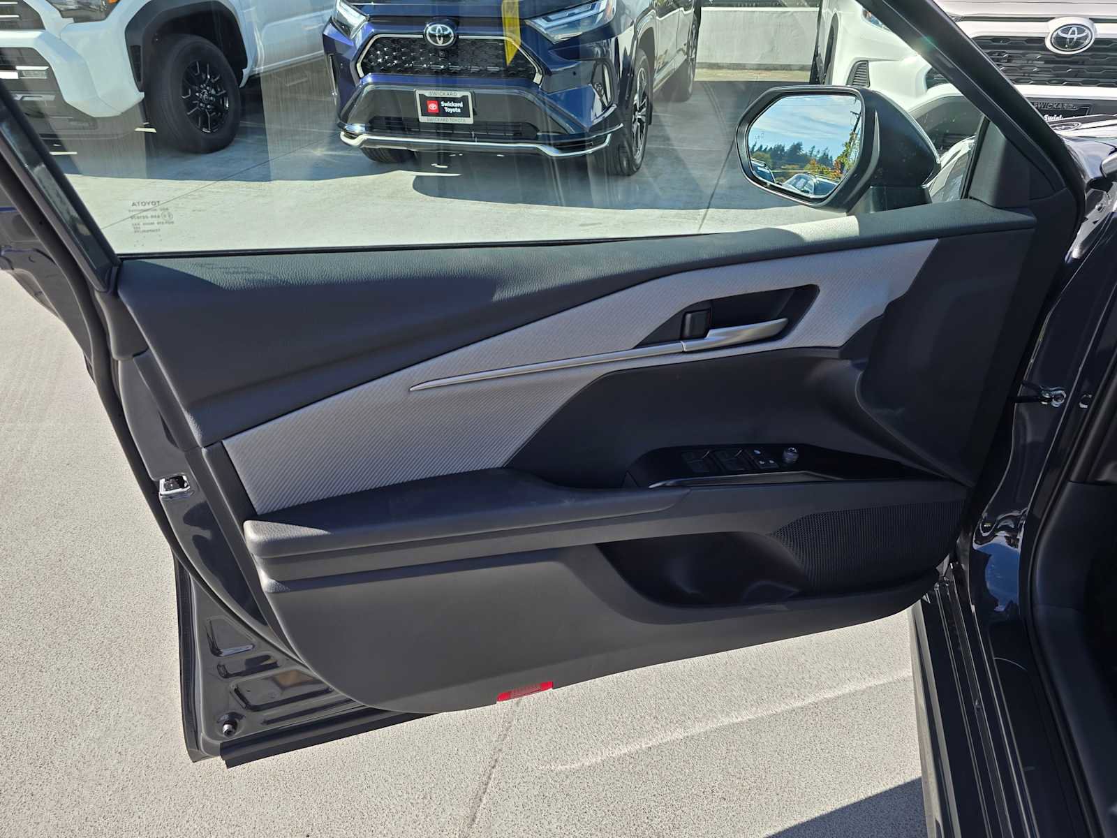 New 2026 Toyota Camry SE image 20
