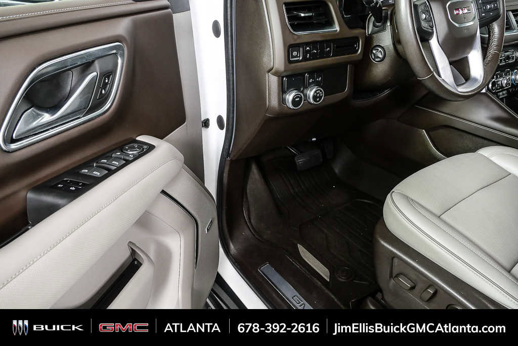 Used 2021 GMC Yukon SLT w/ SLT Premium Package image 8