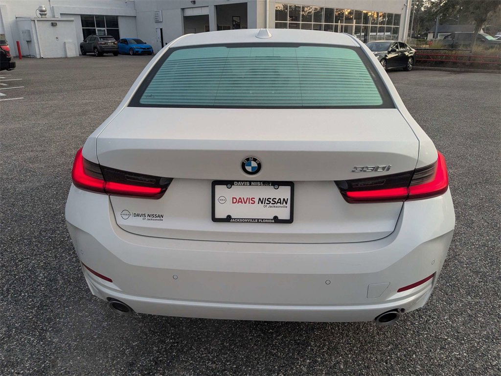Used 2025 BMW 330i Sedan image 5
