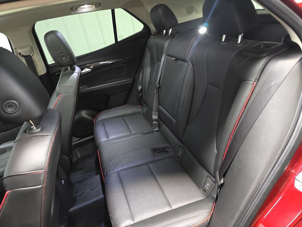Used 2022 Buick Envision Essence w/ Sport Touring Package AWD/4WD image 32