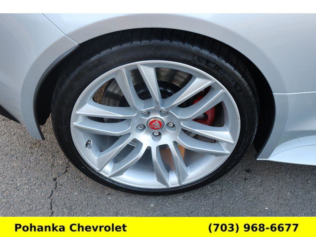 Used 2017 Jaguar F-TYPE R image 30