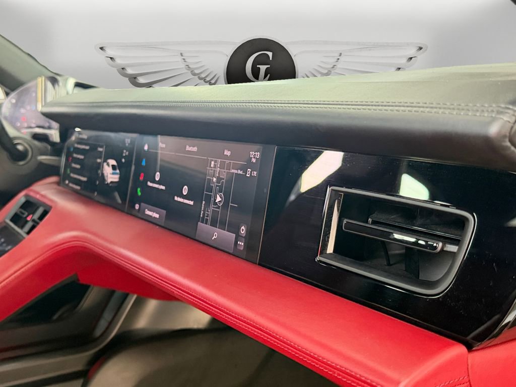 Used 2020 Porsche Taycan 4S image 19