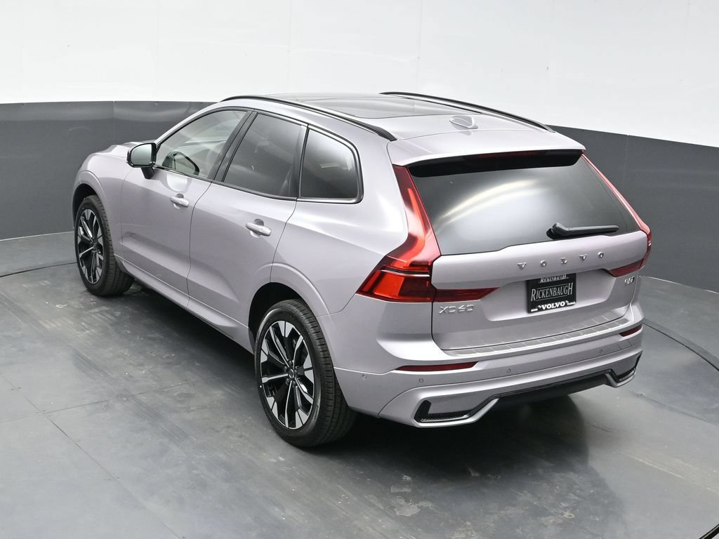 New 2026 Volvo XC60 B5 Plus w/ Climate Package AWD/4WD image 32