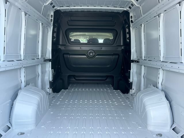 New 2026 RAM ProMaster 3500 w/ Crew Van Package FWD image 9
